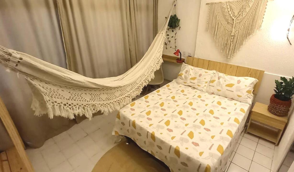 A Poucos Passos Da Apto 2 Dorm Piscina Ac Wifi Apartamento